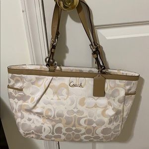 COACH TOTE HANDBAG CANVas & Leather